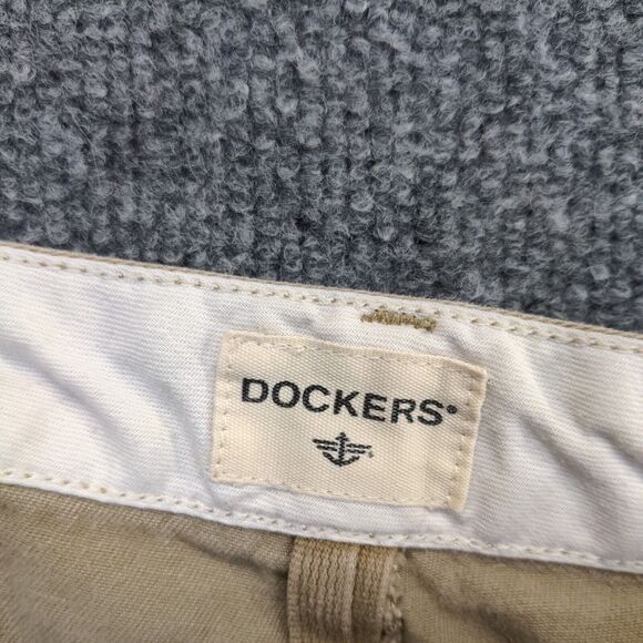 Dockers Men's Chino Shorts Tan Size 42 Cotton Blend Slash Pockets - Picture 11 of 14